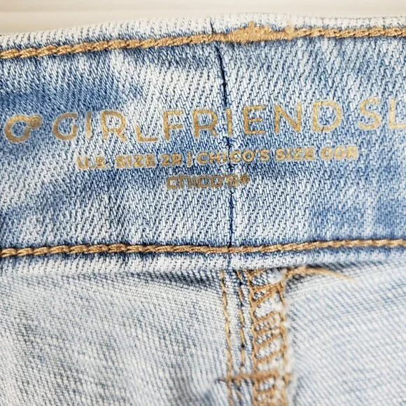 Chicos NWT So Slimming Girlfriend Crop Jeans 00 XS Beaded Hem Slim Leg - Picture 9 of 9